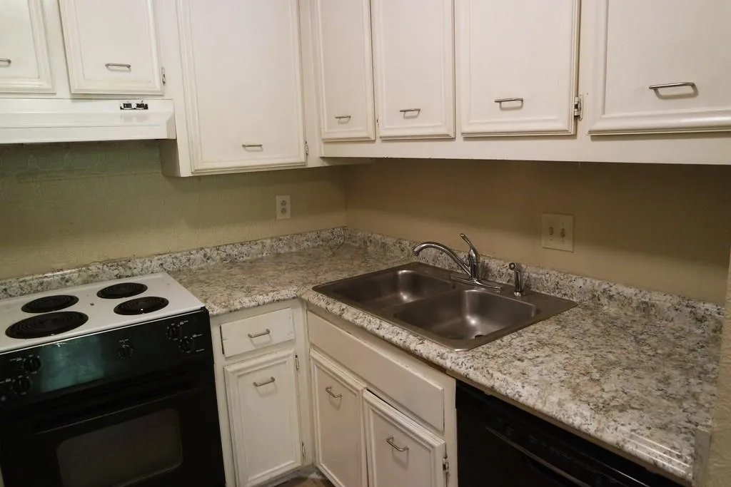 365 Winding River Drive Unit I, Sandy Springs, Georgia 30350, 2 Bedrooms Bedrooms, ,2 BathroomsBathrooms,Residential,Sold,365 Winding River Drive Unit I,6087961