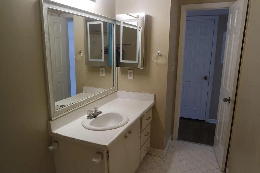 365 Winding River Drive Unit I, Sandy Springs, Georgia 30350, 2 Bedrooms Bedrooms, ,2 BathroomsBathrooms,Residential,Sold,365 Winding River Drive Unit I,6087961