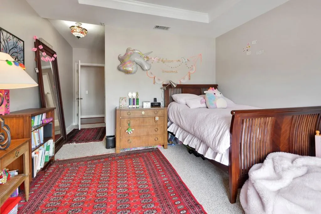 3334 Peachtree Road Ne Unit 109, Atlanta, Georgia 30326, 3 Bedrooms Bedrooms, ,2 BathroomsBathrooms,Residential,For Sale,3334 Peachtree Road Ne Unit 109,7615242