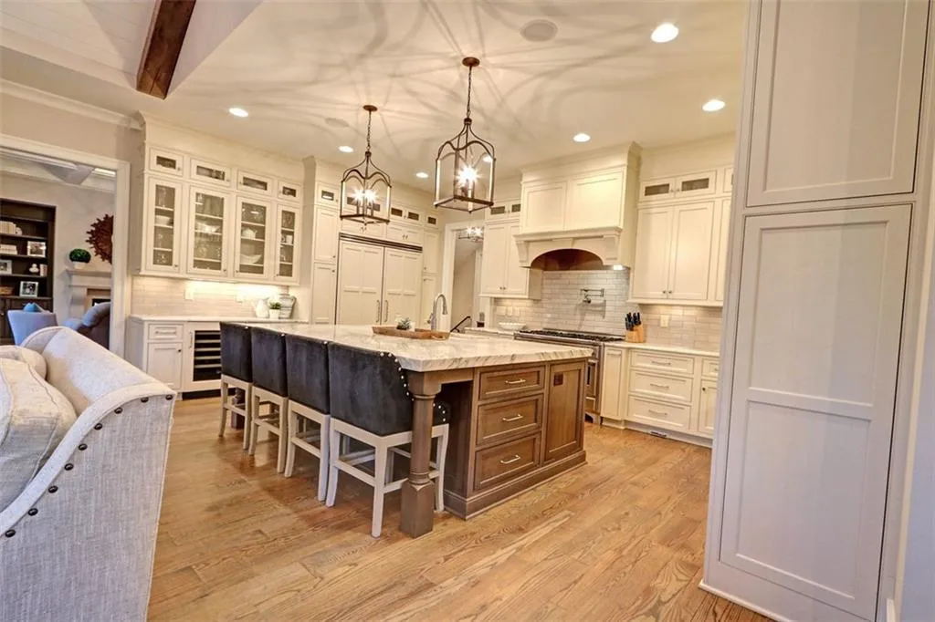 5265 Peachtree Dunwoody Road, Atlanta, Georgia 30342, 6 Bedrooms Bedrooms, ,7 BathroomsBathrooms,Residential,Sold,5265 Peachtree Dunwoody Road,6867719