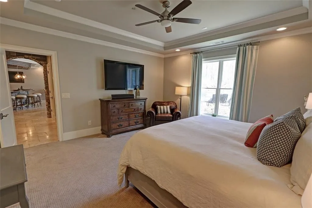 5265 Peachtree Dunwoody Road, Atlanta, Georgia 30342, 6 Bedrooms Bedrooms, ,7 BathroomsBathrooms,Residential,Sold,5265 Peachtree Dunwoody Road,6867719