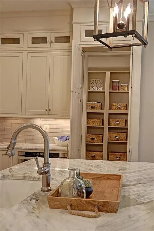 5265 Peachtree Dunwoody Road, Atlanta, Georgia 30342, 6 Bedrooms Bedrooms, ,7 BathroomsBathrooms,Residential,Sold,5265 Peachtree Dunwoody Road,6867719