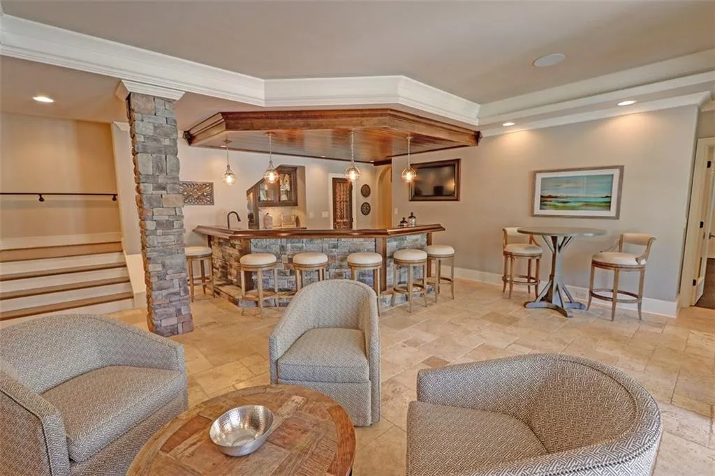 5265 Peachtree Dunwoody Road, Atlanta, Georgia 30342, 6 Bedrooms Bedrooms, ,7 BathroomsBathrooms,Residential,Sold,5265 Peachtree Dunwoody Road,6867719