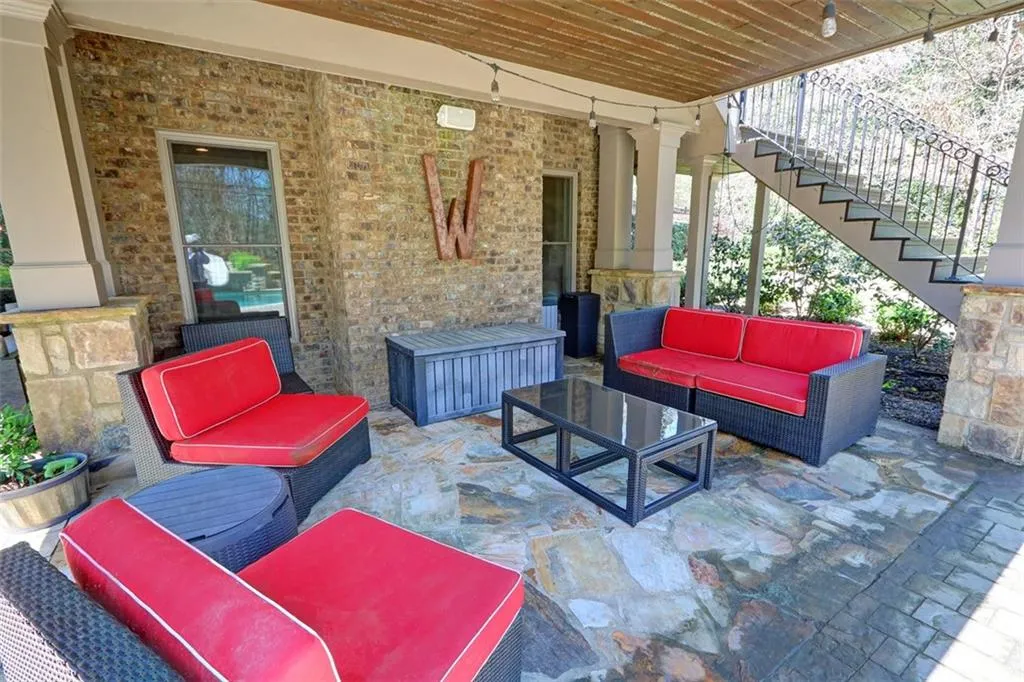 5265 Peachtree Dunwoody Road, Atlanta, Georgia 30342, 6 Bedrooms Bedrooms, ,7 BathroomsBathrooms,Residential,Sold,5265 Peachtree Dunwoody Road,6867719