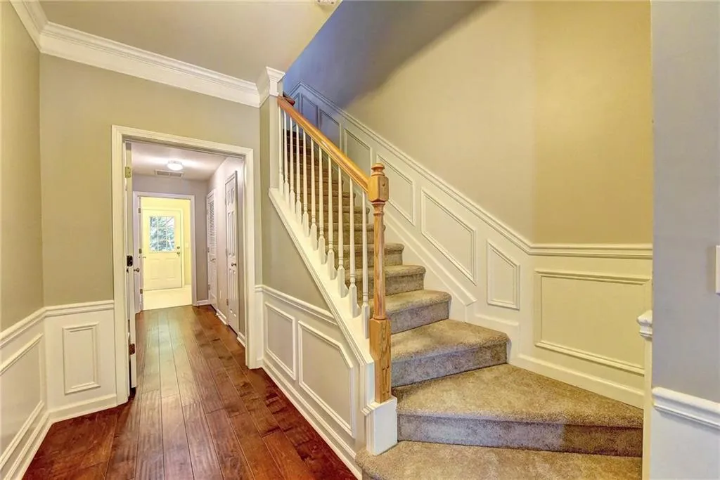 2325 Towneheights Terrace Unit 13, Atlanta, Georgia 30339, 3 Bedrooms Bedrooms, ,2 BathroomsBathrooms,Residential,Sold,2325 Towneheights Terrace Unit 13,6016594