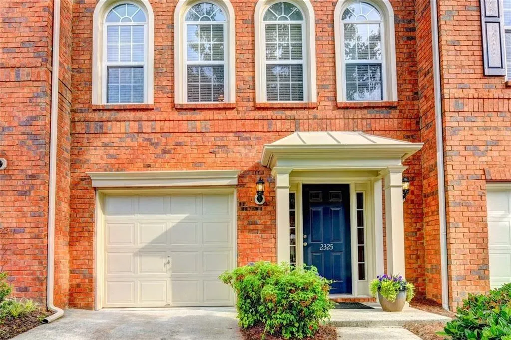 2325 Towneheights Terrace Unit 13, Atlanta, Georgia 30339, 3 Bedrooms Bedrooms, ,2 BathroomsBathrooms,Residential,Sold,2325 Towneheights Terrace Unit 13,6016594