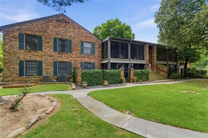3109 Colonial Way Unit E, Atlanta, Georgia 30341