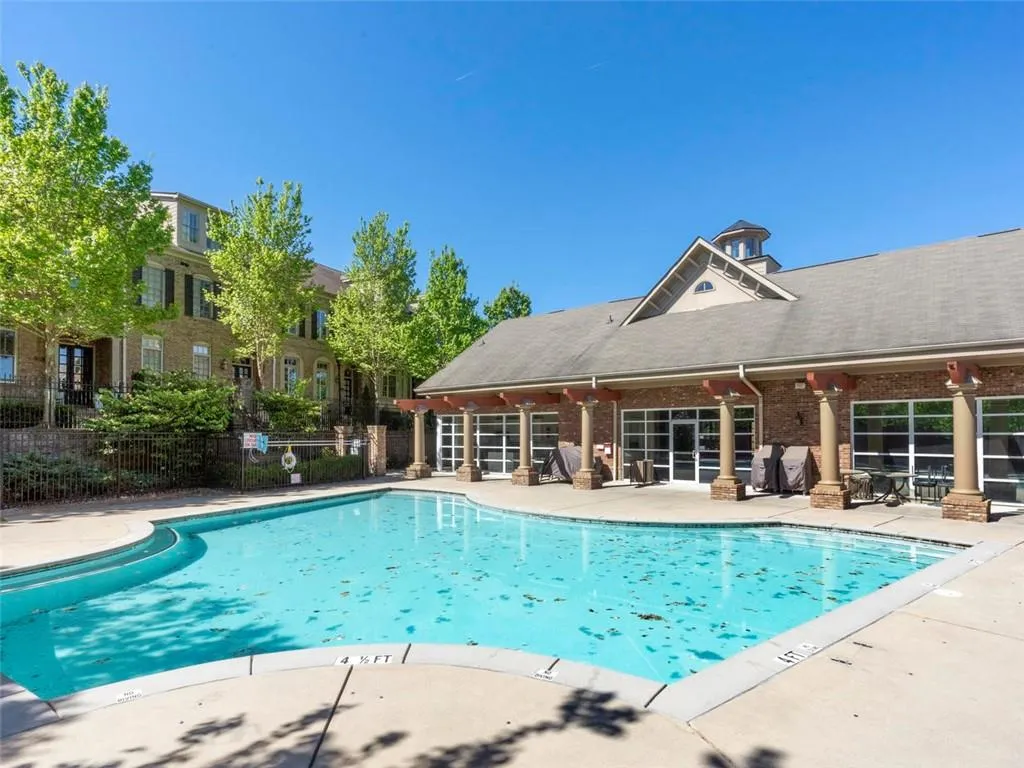 5569 High Point Road, Atlanta, Georgia 30342, 4 Bedrooms Bedrooms, ,3 BathroomsBathrooms,Residential,Sold,5569 High Point Road,6626390