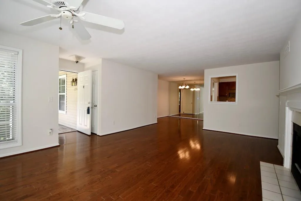 1207 Gettysburg Place, Sandy Springs, Georgia 30350, 2 Bedrooms Bedrooms, ,2 BathroomsBathrooms,Residential,Sold,1207 Gettysburg Place,6022505