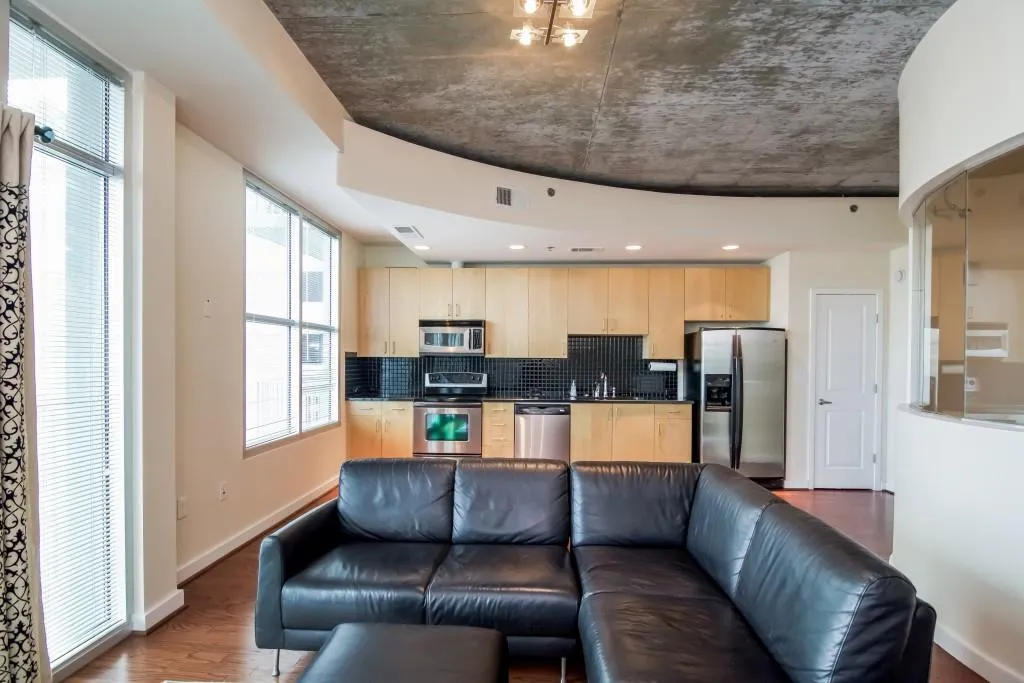 250 Pharr Road Unit 604, Atlanta, Georgia 30305, 1 Bedroom Bedrooms, ,1 BathroomBathrooms,Residential,Sold,250 Pharr Road Unit 604,5646170