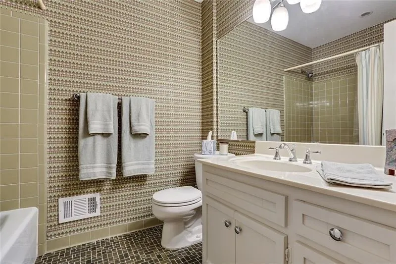 4830 Longchamps Drive, Sandy Springs, Georgia 30319, 5 Bedrooms Bedrooms, ,3 BathroomsBathrooms,Residential,Sold,4830 Longchamps Drive,6029014
