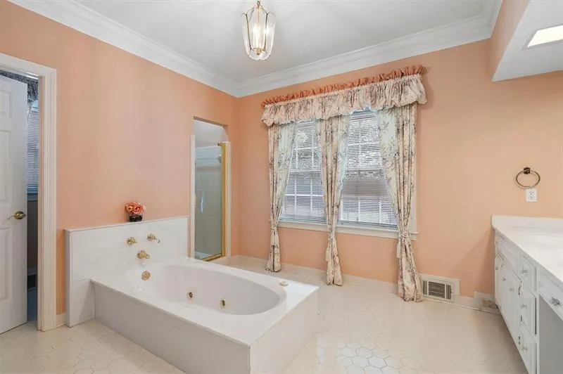 1120 Heards Ferry Road Nw, Sandy Springs, Georgia 30328, 5 Bedrooms Bedrooms, ,5 BathroomsBathrooms,Residential,For Sale,1120 Heards Ferry Road Nw,7671282 1120 Heards Ferry Road Nw, Sandy Springs, Georgia 30328, 5 Bedrooms Bedrooms, ,5 BathroomsBathrooms,Residential,For Sale,1120 Heards Ferry Road Nw,7671282