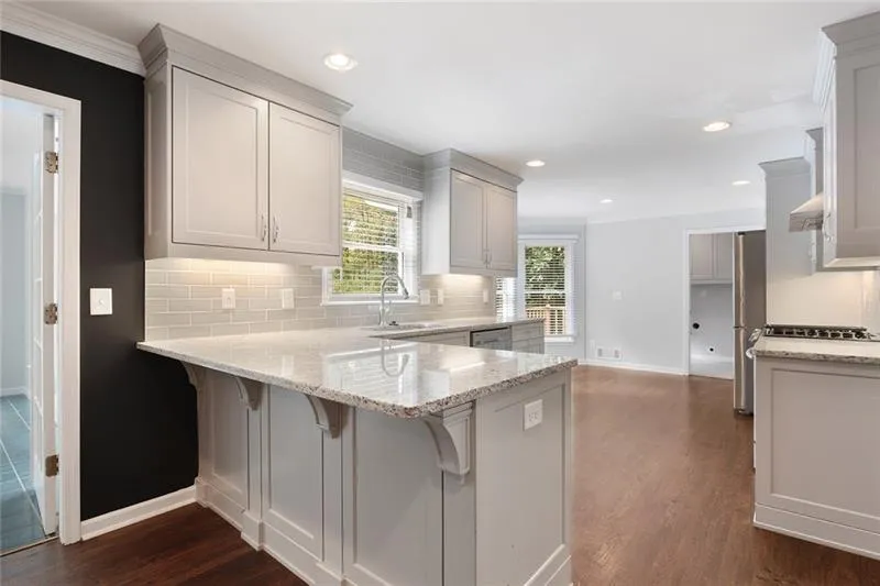 8135 Winged Foot Drive, Atlanta, Georgia 30350, 6 Bedrooms Bedrooms, ,5 BathroomsBathrooms,Residential,Sold,8135 Winged Foot Drive,6642708