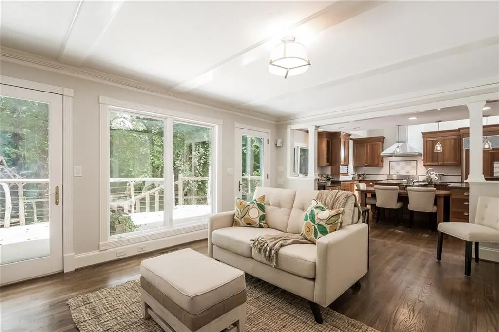 7940 Innsbruck Drive, Sandy Springs, Georgia 30350, 4 Bedrooms Bedrooms, ,3 BathroomsBathrooms,Residential,Sold,7940 Innsbruck Drive,6069871