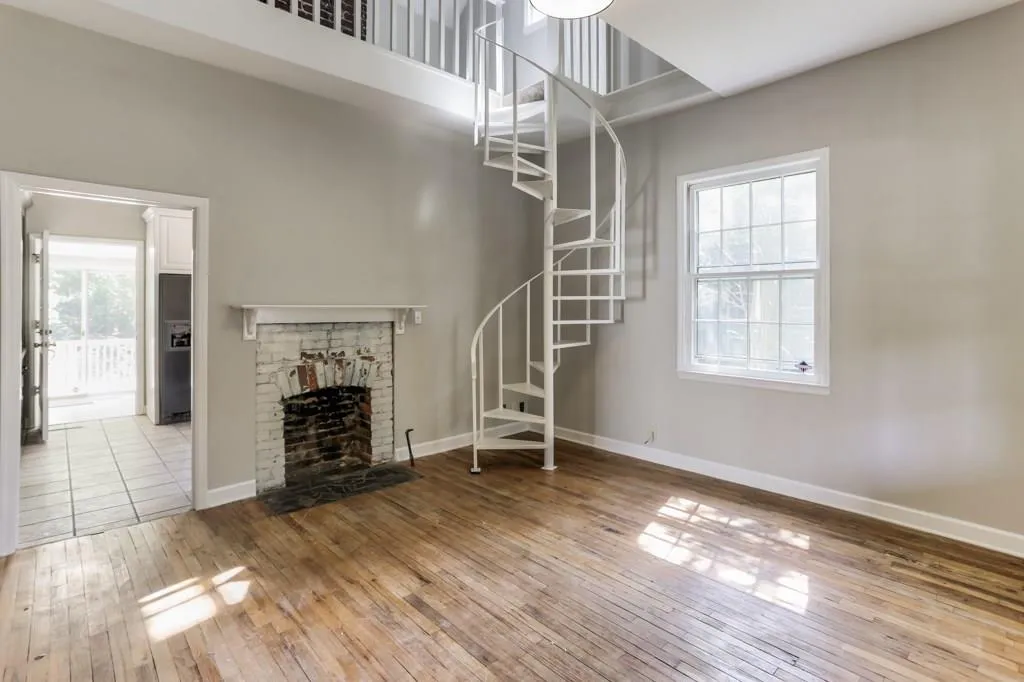 2051 Butler Way Nw, Atlanta, Georgia 30318, 2 Bedrooms Bedrooms, ,1 BathroomBathrooms,Residential,Sold,2051 Butler Way Nw,5907385