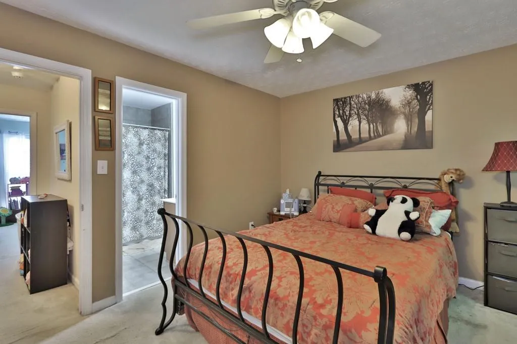 255 Winding River Drive Ne Unit C, Atlanta, Georgia 30350, 2 Bedrooms Bedrooms, ,1 BathroomBathrooms,Residential,Sold,255 Winding River Drive Ne Unit C,6722660