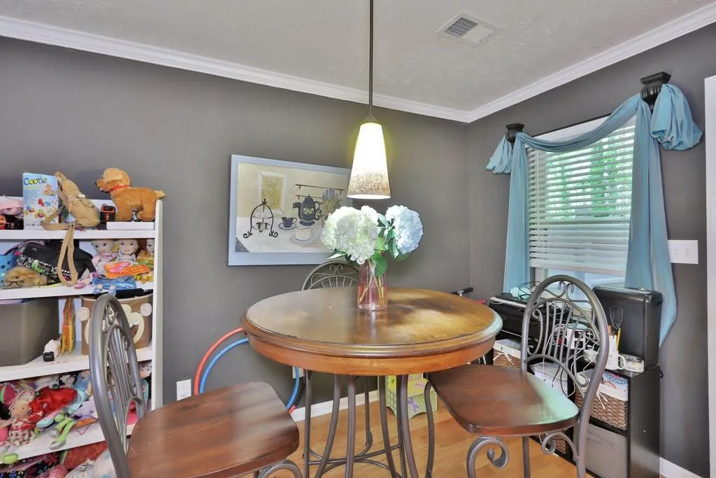 255 Winding River Drive Ne Unit C, Atlanta, Georgia 30350, 2 Bedrooms Bedrooms, ,1 BathroomBathrooms,Residential,Sold,255 Winding River Drive Ne Unit C,6722660