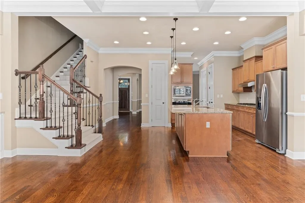 205 Riversgate Drive, Atlanta, Georgia 30339, 3 Bedrooms Bedrooms, ,3 BathroomsBathrooms,Residential,Sold,205 Riversgate Drive,7160068