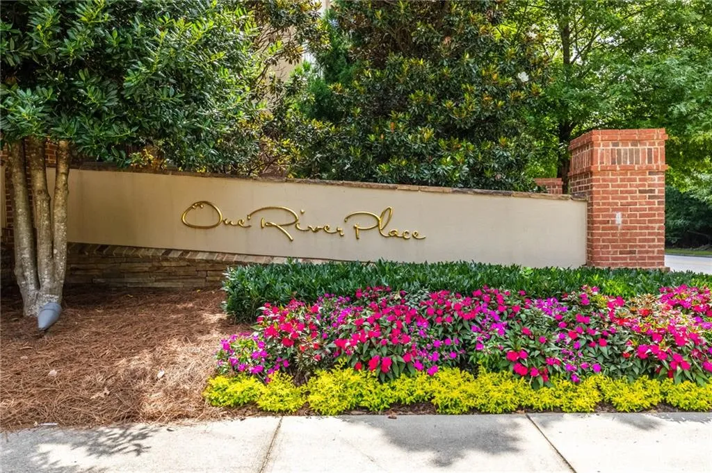 205 Riversgate Drive, Atlanta, Georgia 30339, 3 Bedrooms Bedrooms, ,3 BathroomsBathrooms,Residential,Sold,205 Riversgate Drive,7160068