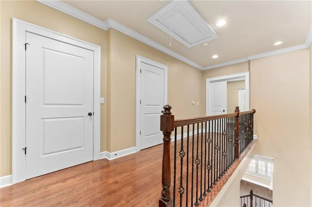 205 Riversgate Drive, Atlanta, Georgia 30339, 3 Bedrooms Bedrooms, ,3 BathroomsBathrooms,Residential,Sold,205 Riversgate Drive,7160068