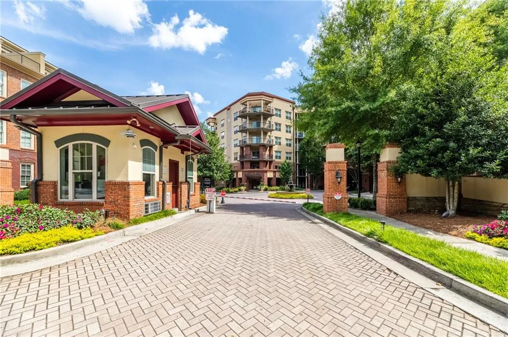 205 Riversgate Drive, Atlanta, Georgia 30339, 3 Bedrooms Bedrooms, ,3 BathroomsBathrooms,Residential,Sold,205 Riversgate Drive,7160068