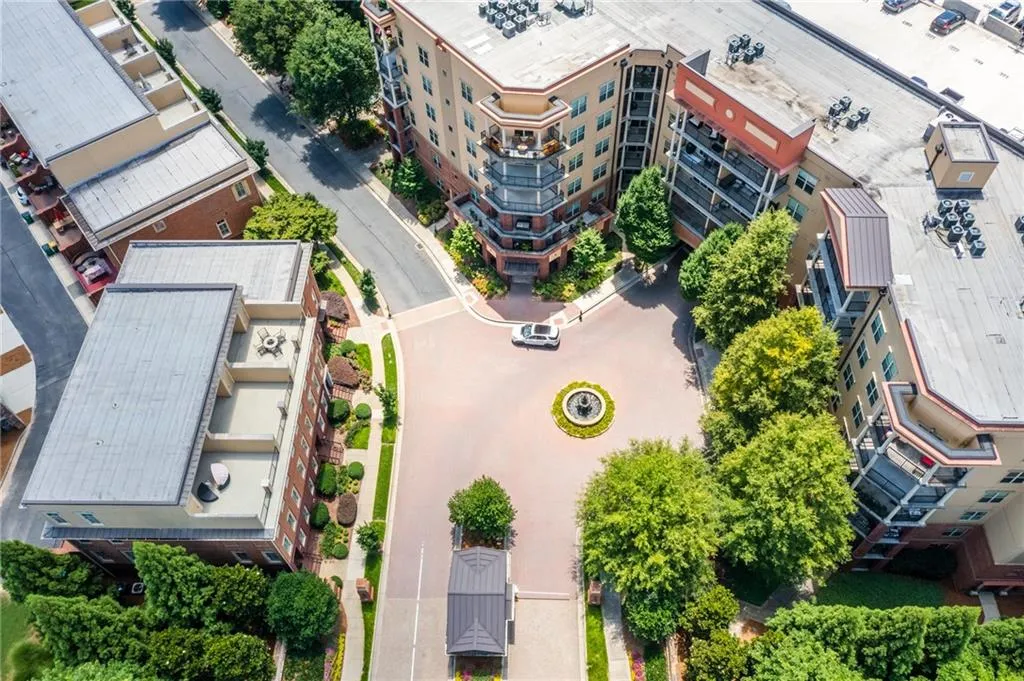 205 Riversgate Drive, Atlanta, Georgia 30339, 3 Bedrooms Bedrooms, ,3 BathroomsBathrooms,Residential,Sold,205 Riversgate Drive,7160068