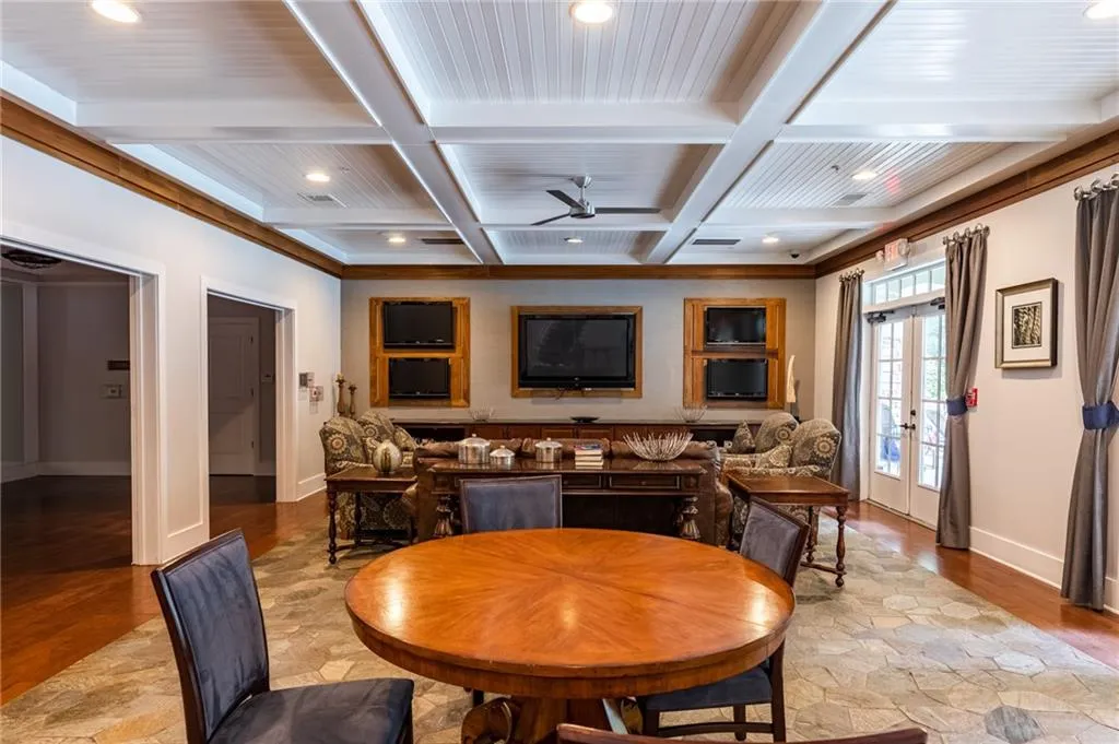 205 Riversgate Drive, Atlanta, Georgia 30339, 3 Bedrooms Bedrooms, ,3 BathroomsBathrooms,Residential,Sold,205 Riversgate Drive,7160068