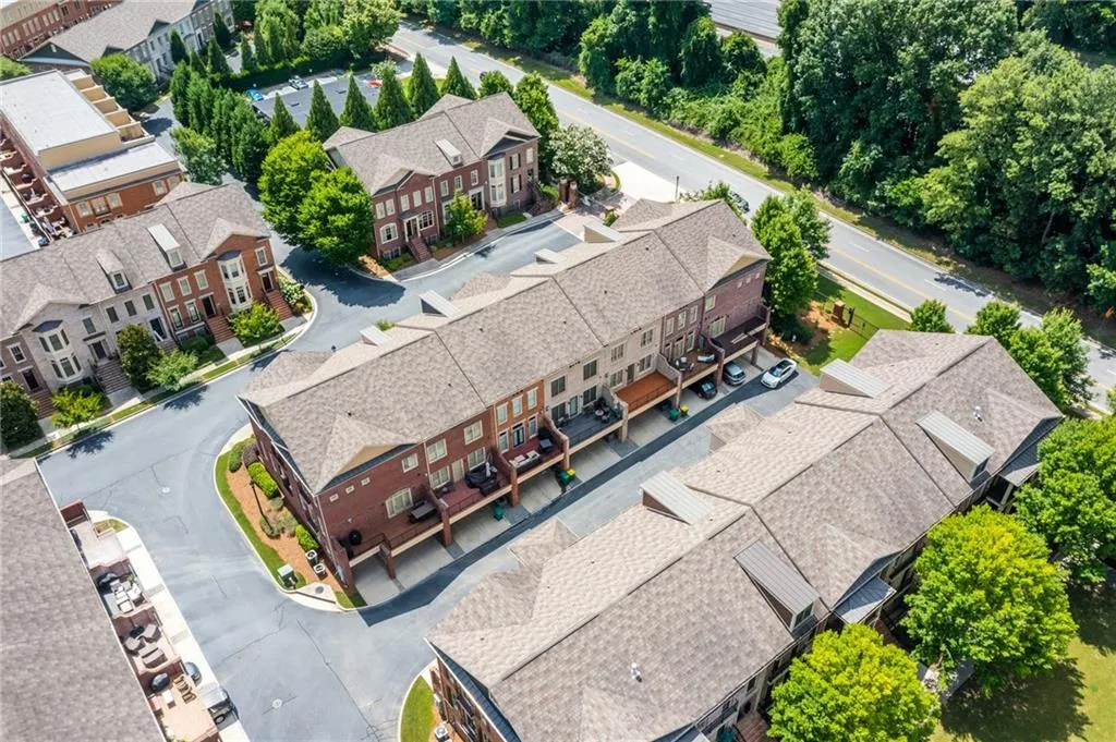 205 Riversgate Drive, Atlanta, Georgia 30339, 3 Bedrooms Bedrooms, ,3 BathroomsBathrooms,Residential,Sold,205 Riversgate Drive,7160068