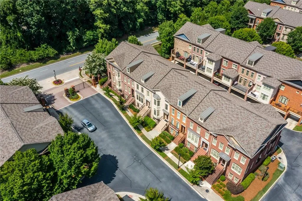 205 Riversgate Drive, Atlanta, Georgia 30339, 3 Bedrooms Bedrooms, ,3 BathroomsBathrooms,Residential,Sold,205 Riversgate Drive,7160068