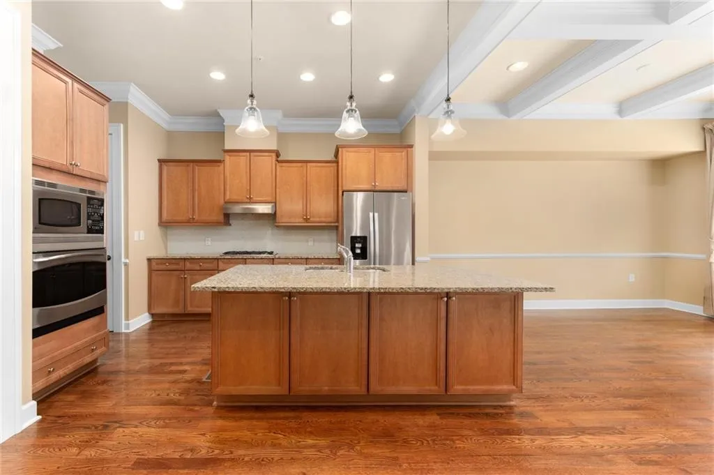 205 Riversgate Drive, Atlanta, Georgia 30339, 3 Bedrooms Bedrooms, ,3 BathroomsBathrooms,Residential,Sold,205 Riversgate Drive,7160068