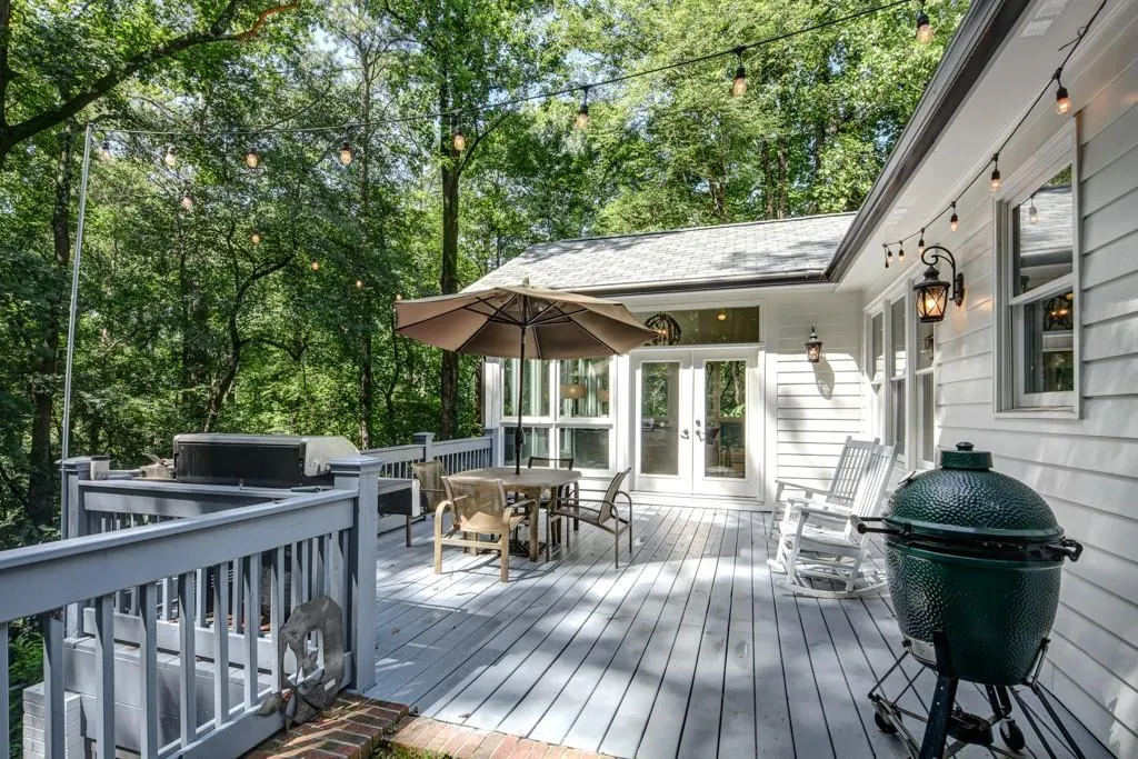 170 Burdette Road, Atlanta, Georgia 30327, 6 Bedrooms Bedrooms, ,4 BathroomsBathrooms,Residential,Sold,170 Burdette Road,6813674