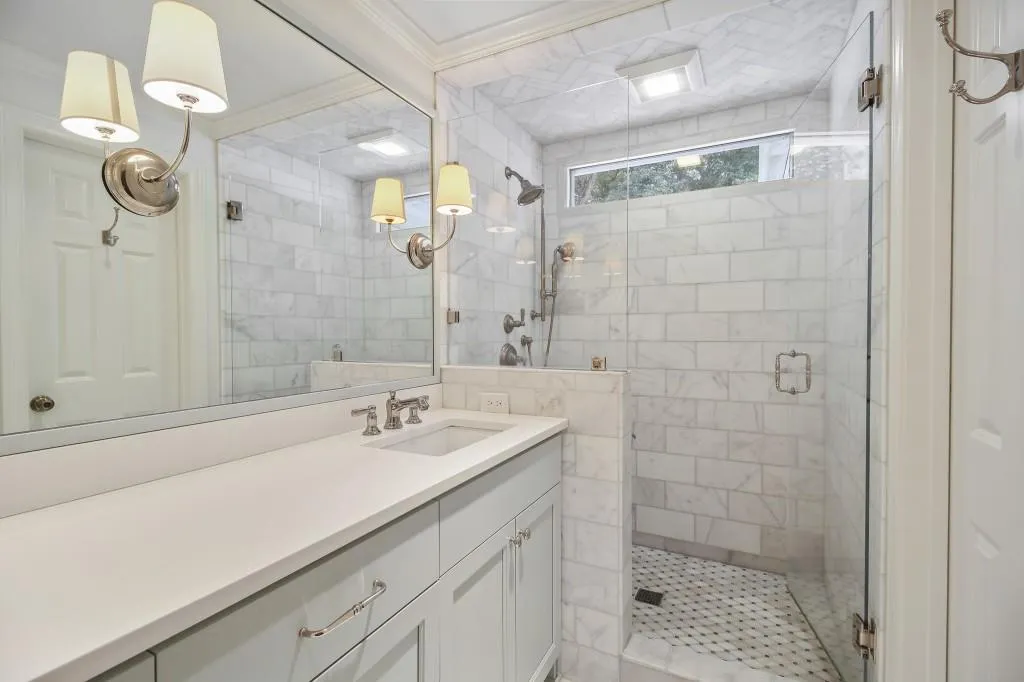 4691 E Conway Drive, Atlanta, Georgia 30327, 3 Bedrooms Bedrooms, ,2 BathroomsBathrooms,Residential,Sold,4691 E Conway Drive,6924983