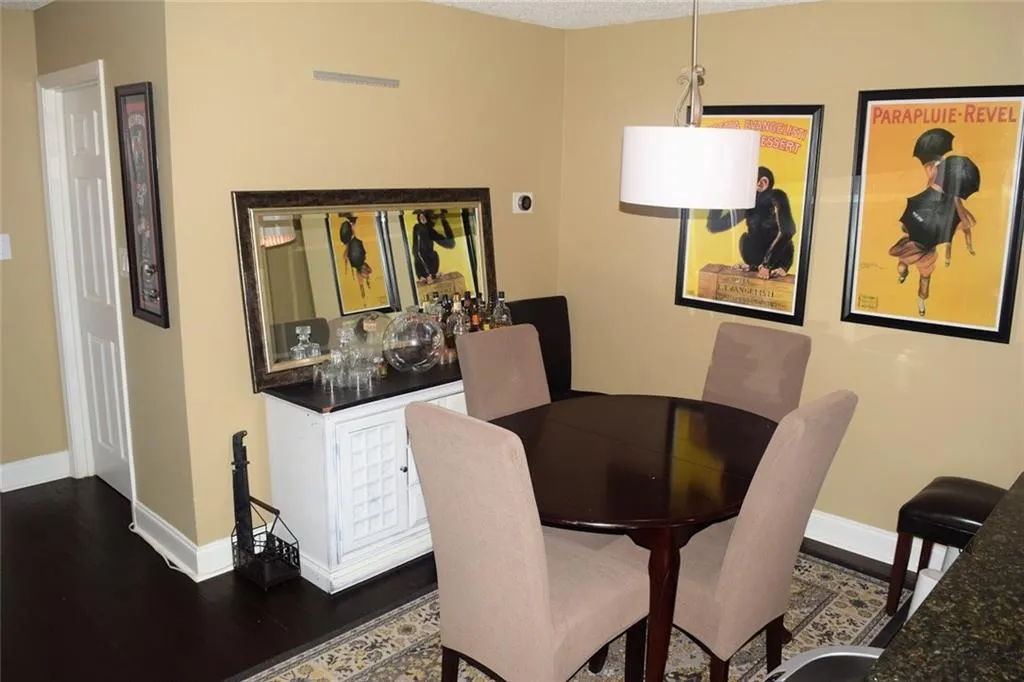 3106 Santa Fe Parkway, Sandy Springs, Georgia 30350, 2 Bedrooms Bedrooms, ,2 BathroomsBathrooms,Residential,Sold,3106 Santa Fe Parkway,5957452