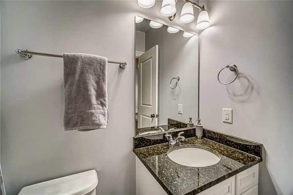 811 Creekgarden Court, Atlanta, Georgia 30339, 4 Bedrooms Bedrooms, ,4 BathroomsBathrooms,Residential,Sold,811 Creekgarden Court,6721759