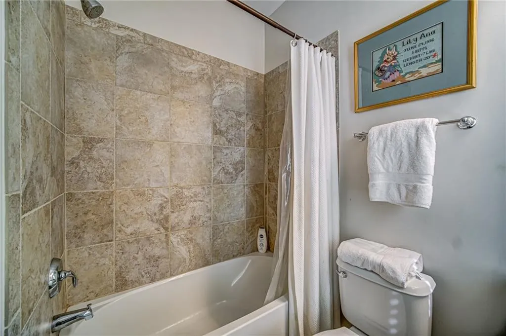 811 Creekgarden Court, Atlanta, Georgia 30339, 4 Bedrooms Bedrooms, ,4 BathroomsBathrooms,Residential,Sold,811 Creekgarden Court,6721759