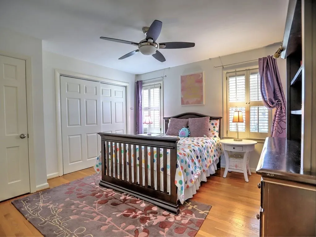 7165 Dunhill Terrace, Sandy Springs, Georgia 30328, 4 Bedrooms Bedrooms, ,4 BathroomsBathrooms,Residential,Sold,7165 Dunhill Terrace,6831593