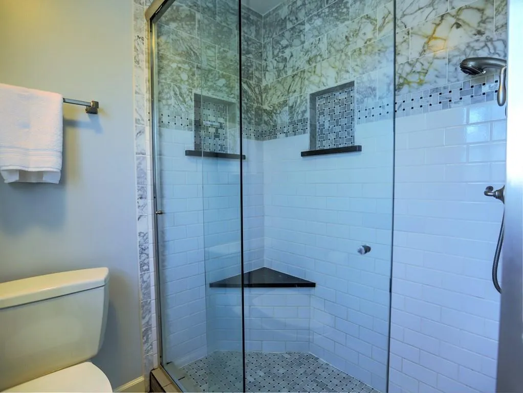 7165 Dunhill Terrace, Sandy Springs, Georgia 30328, 4 Bedrooms Bedrooms, ,4 BathroomsBathrooms,Residential,Sold,7165 Dunhill Terrace,6831593