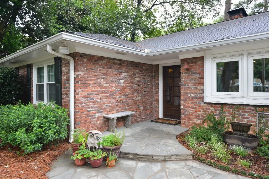 2617 Sharondale Drive Ne, Atlanta, Georgia 30305, 4 Bedrooms Bedrooms, ,3 BathroomsBathrooms,Residential,Sold,2617 Sharondale Drive Ne,5584941