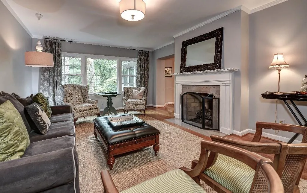 2617 Sharondale Drive Ne, Atlanta, Georgia 30305, 4 Bedrooms Bedrooms, ,3 BathroomsBathrooms,Residential,Sold,2617 Sharondale Drive Ne,5584941