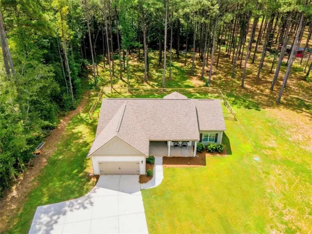 4079 Primrose Road, Grantville, Georgia 30220