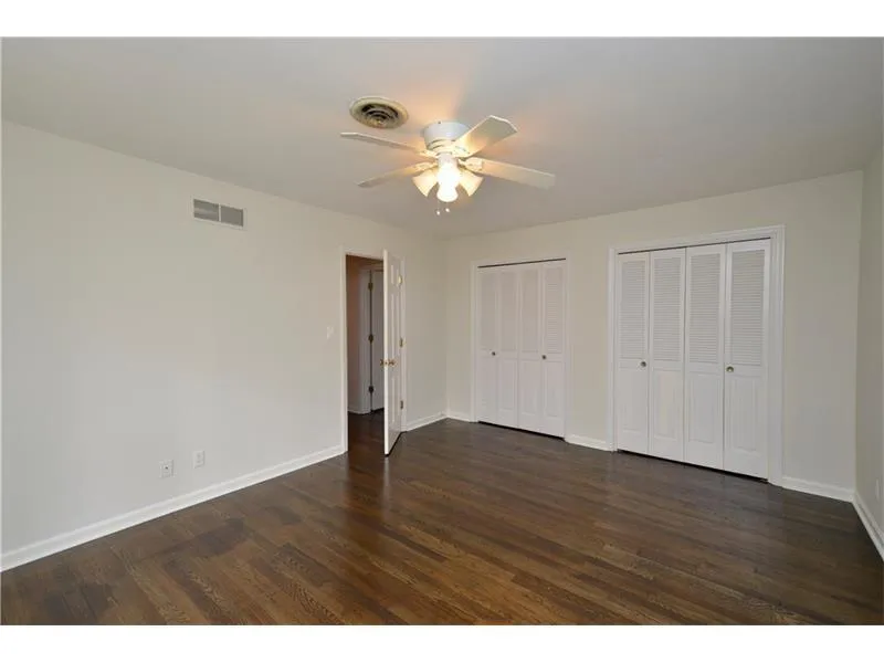 7285 Hunters Branch Drive, Sandy Springs, Georgia 30328, 4 Bedrooms Bedrooms, ,2 BathroomsBathrooms,Residential,Sold,7285 Hunters Branch Drive,5792069