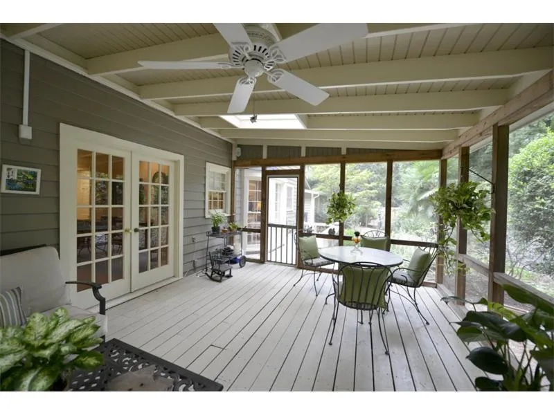 7285 Hunters Branch Drive, Sandy Springs, Georgia 30328, 4 Bedrooms Bedrooms, ,2 BathroomsBathrooms,Residential,Sold,7285 Hunters Branch Drive,5792069