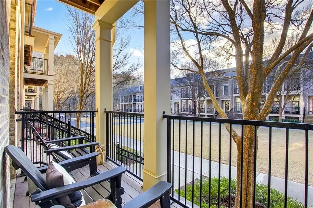 813 Creekgarden Court, Atlanta, Georgia 30339, 3 Bedrooms Bedrooms, ,3 BathroomsBathrooms,Residential,Sold,813 Creekgarden Court,7700148