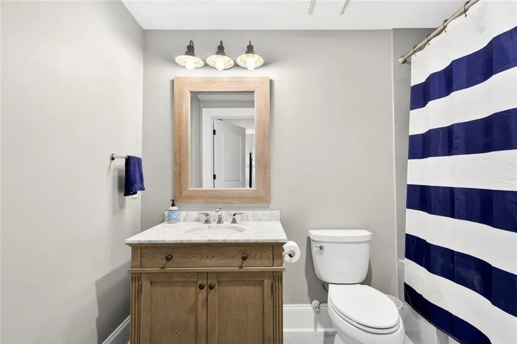 813 Creekgarden Court, Atlanta, Georgia 30339, 3 Bedrooms Bedrooms, ,3 BathroomsBathrooms,Residential,Sold,813 Creekgarden Court,7700148