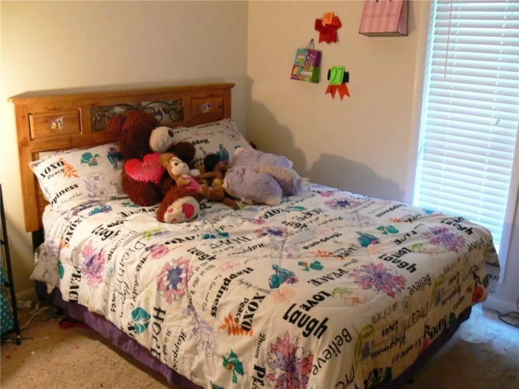 9400 Roberts Drive Unit 5h, Atlanta, Georgia 30350, 2 Bedrooms Bedrooms, ,2 BathroomsBathrooms,Residential,Sold,9400 Roberts Drive Unit 5h,6549081