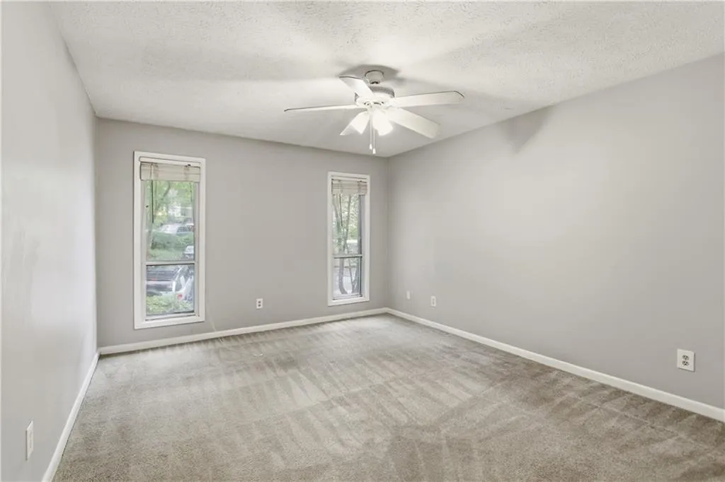 5145 Roswell Road Unit 7, Atlanta, Georgia 30342, 2 Bedrooms Bedrooms, 0 ,1 BathroomBathrooms,Residential,For Sale,5145 Roswell Road Unit 7,7767900