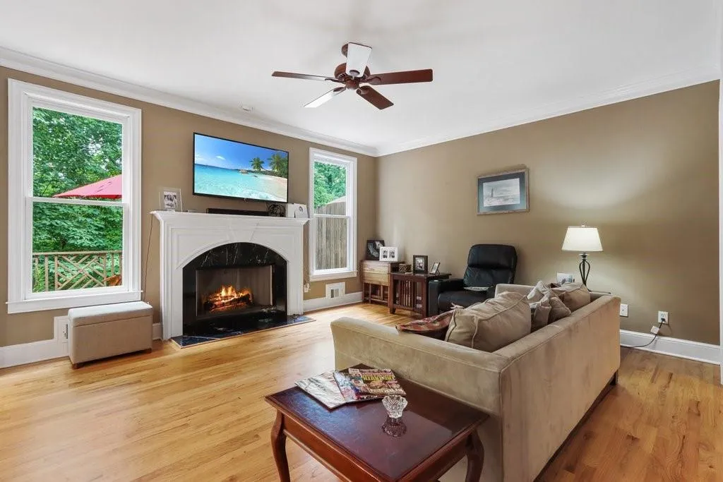 3 Carrington Way, Atlanta, Georgia 30328, 3 Bedrooms Bedrooms, ,2 BathroomsBathrooms,Residential,Sold,3 Carrington Way,7083151