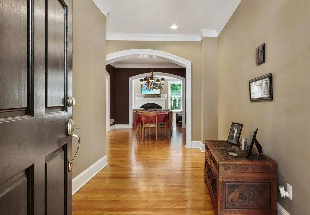 3 Carrington Way, Atlanta, Georgia 30328, 3 Bedrooms Bedrooms, ,2 BathroomsBathrooms,Residential,Sold,3 Carrington Way,7083151