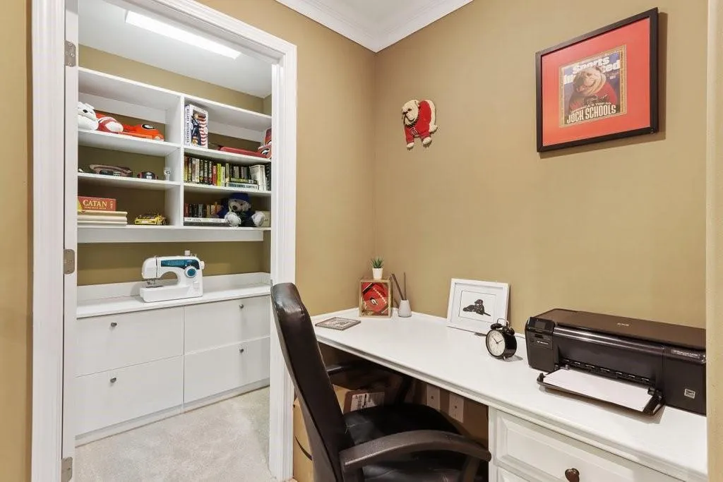 3 Carrington Way, Atlanta, Georgia 30328, 3 Bedrooms Bedrooms, ,2 BathroomsBathrooms,Residential,Sold,3 Carrington Way,7083151