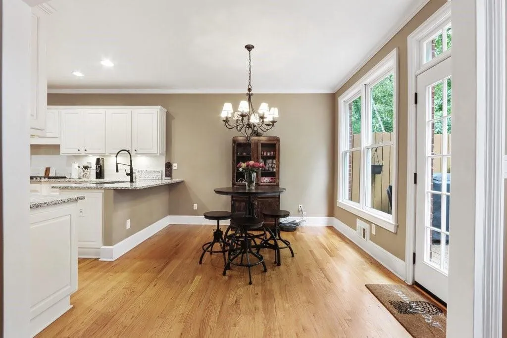 3 Carrington Way, Atlanta, Georgia 30328, 3 Bedrooms Bedrooms, ,2 BathroomsBathrooms,Residential,Sold,3 Carrington Way,7083151